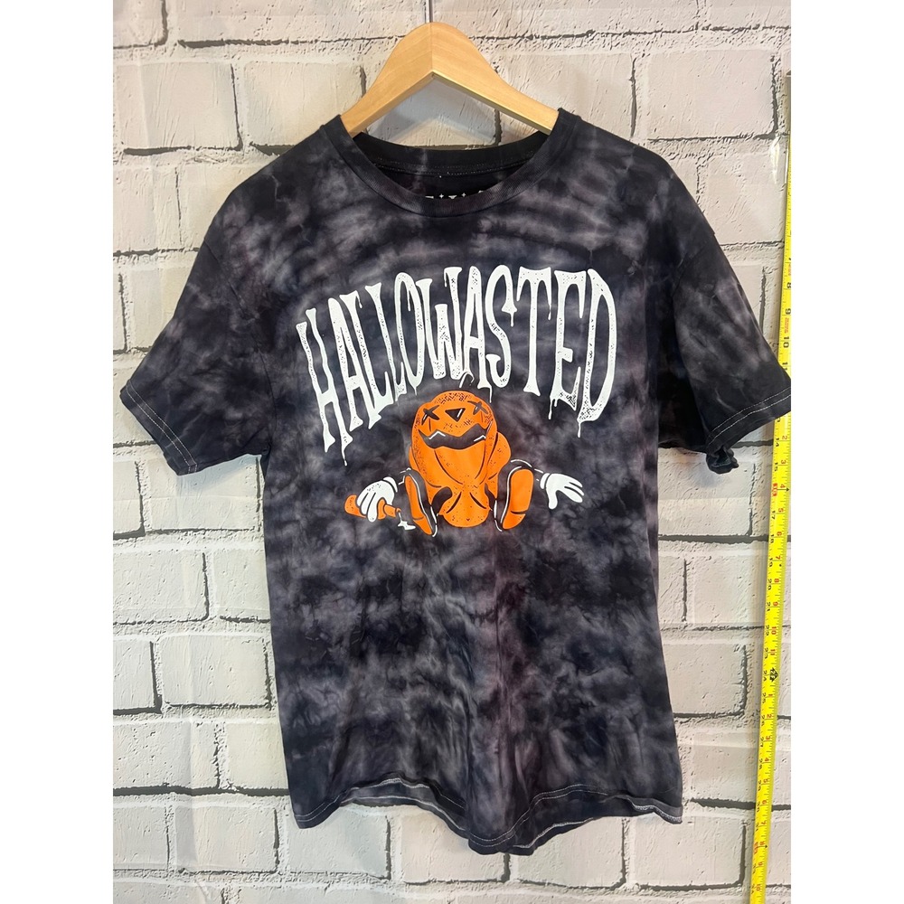 Spirit Halloween Hallowasted Tie Dye Graphic T-Shirt Black Grey Mens Medium